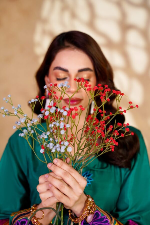 WhatsApp Image 2025-12-08 at 1.32.37 PM (1) Multi Bloom