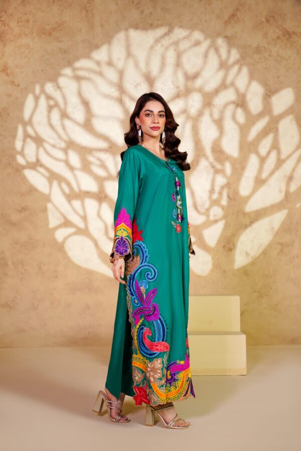 WhatsApp Image 2025-12-08 at 1.33.10 PM (2) Multi Bloom