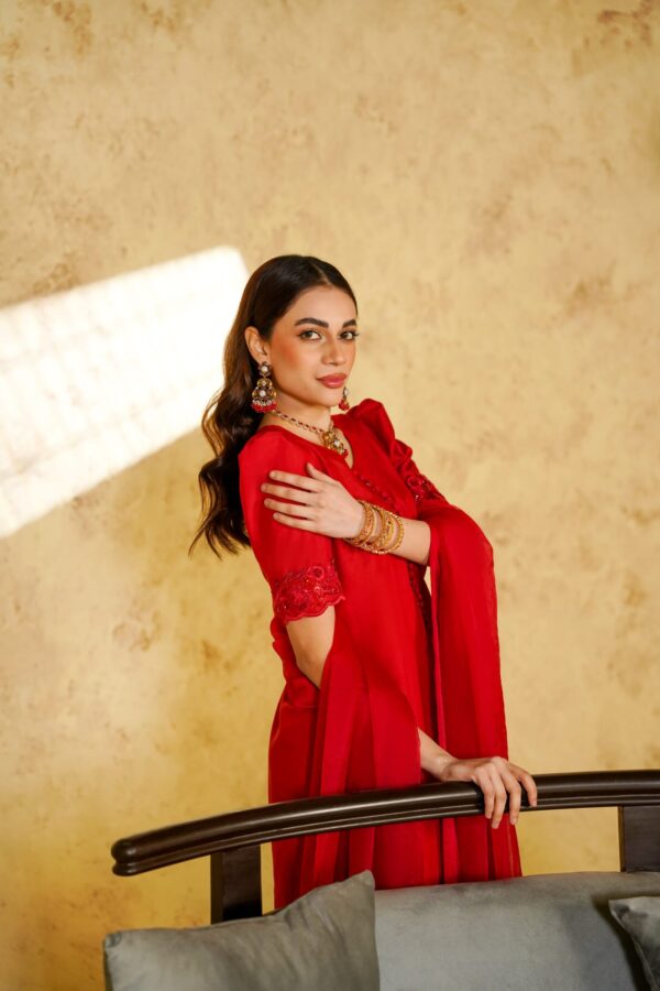 WhatsApp Image 2025-12-08 at 1.54.00 PM (4) Ruby Luxe